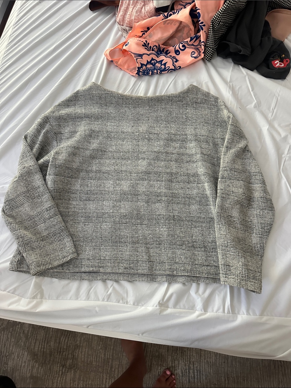 H&M Gray Plaid Knit Sweater